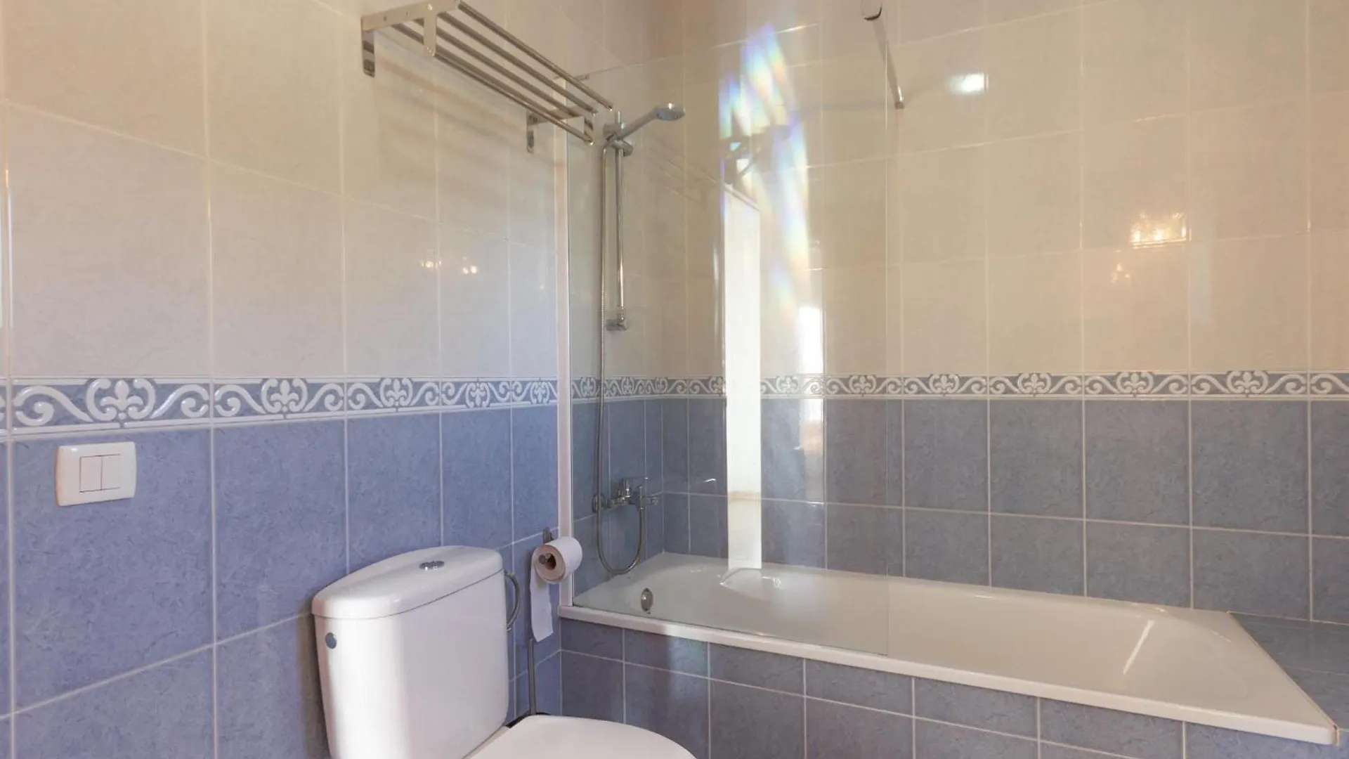 Innouthome Casa Con Piscina Av Ametlla De Mar 라메틀라 데 마르 펜션